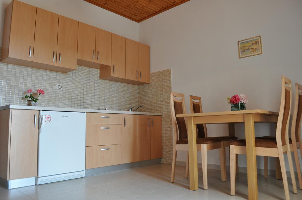 Apartments Smilja Ljubač Extérieur photo